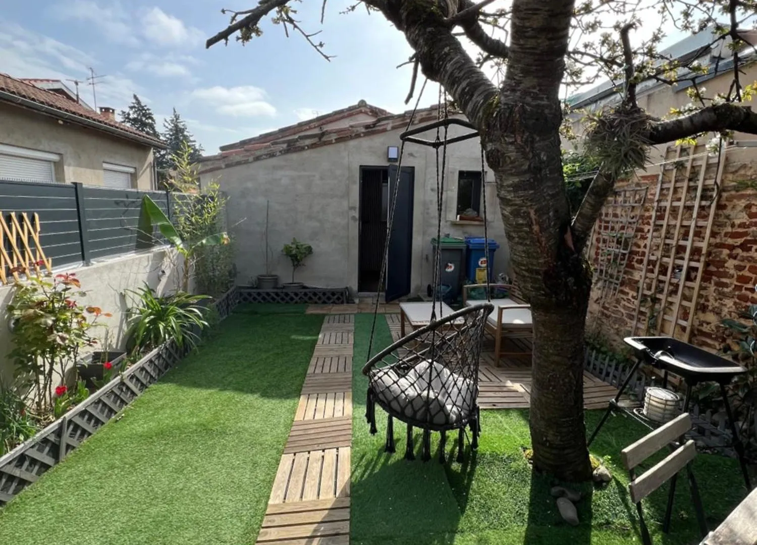 Rum i privatbostad Studio Avec Jacuzzi Prive Toulouse Frankrike